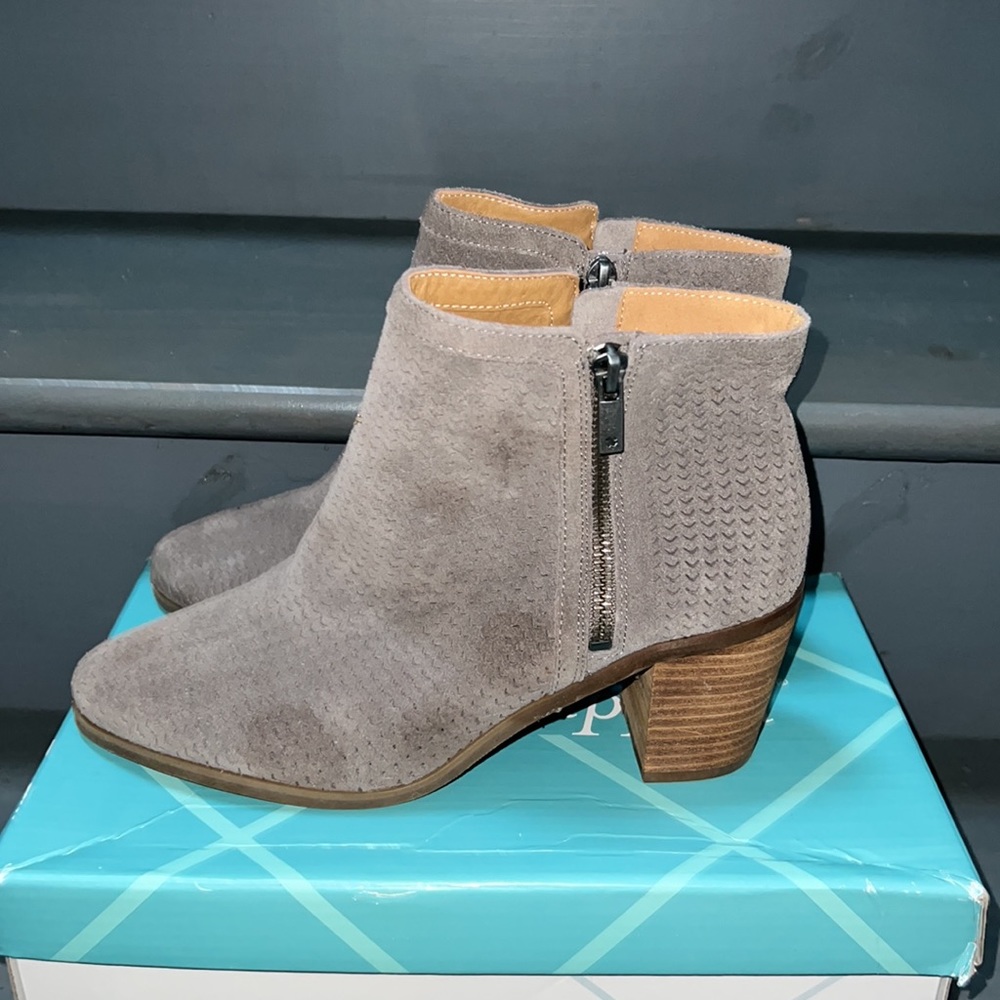 Gray Bootie - image 3